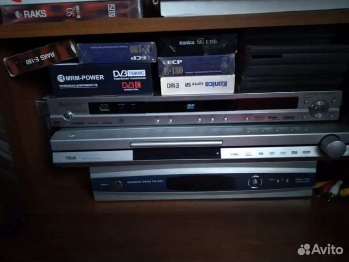 Дивиди плеер 2 штцки pioneer и vitek с акустикой