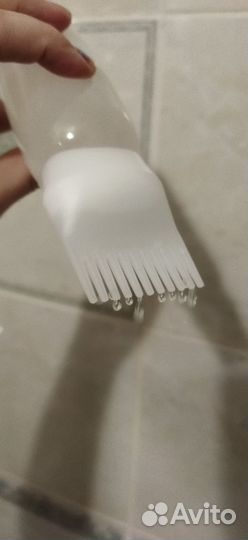 Бутылочка для нанесения уходовых средств для волос