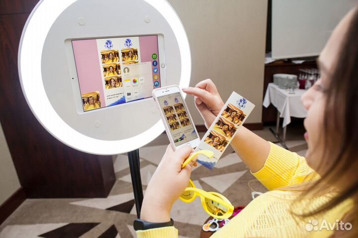 Селфи стойка GIF