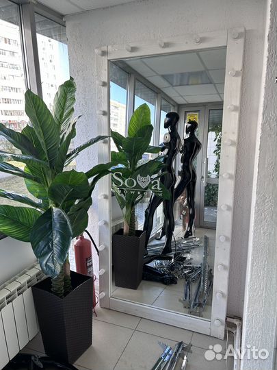 Зеркало с лампочками бу