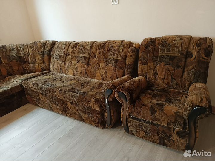 Угловой диван бу