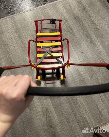 Детские санки на колесах Nika красные