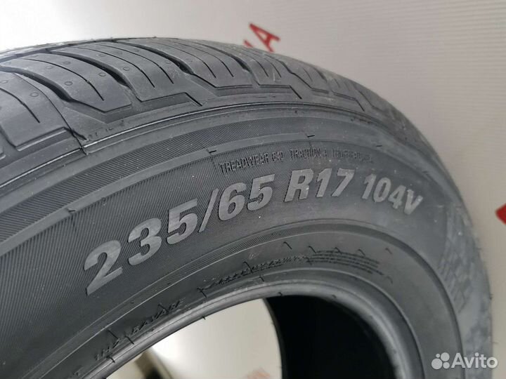 Kumho Crugen HP71 235/65 R17 104V