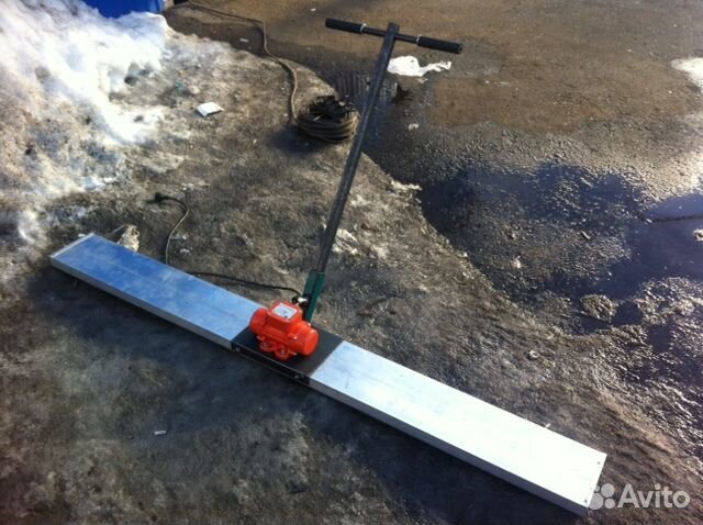 Виброрейка плавающая электрическая для бетона