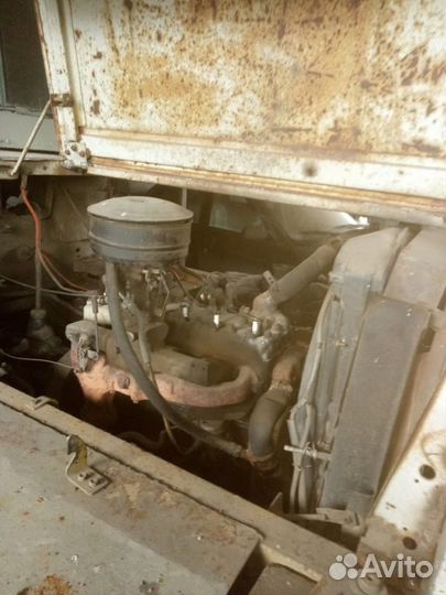 Вилочный погрузчик ЛЬВОВСКИЙ ПОГРУЗЧИК (ЛЕВ) АП-4045, 1984