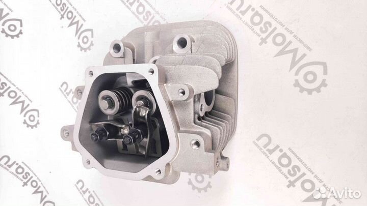 Головка цилиндра II в сборе с клапанами (правая) 2