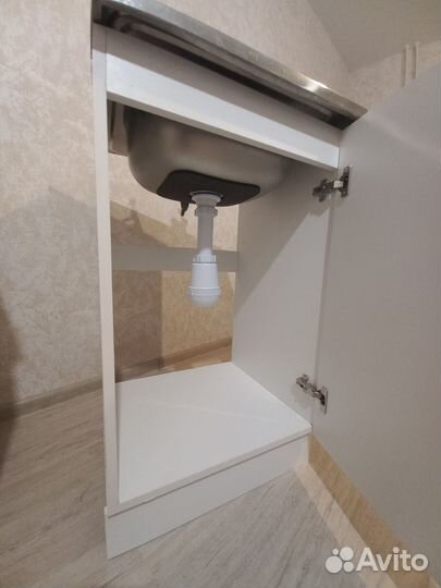 Мойка с краном для кухни с тумбой