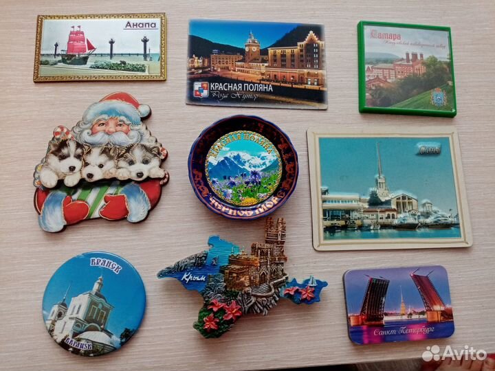 Магниты на холодильник сувенирные
