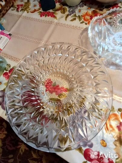 Хрустальные вазы для фруктов