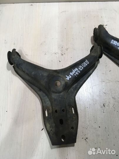 Рычаг передний левый правый Ауди 80 Б3