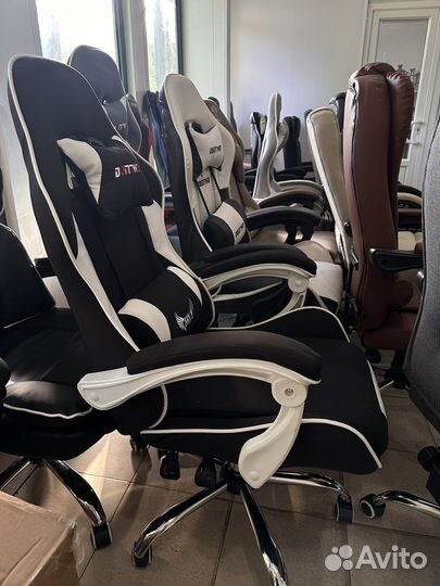 Компьютерное кресло 308 черный