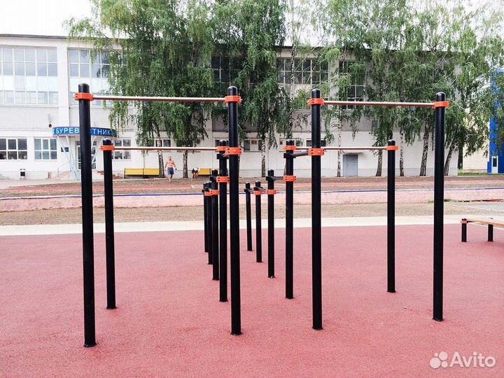 Спортивная площадка