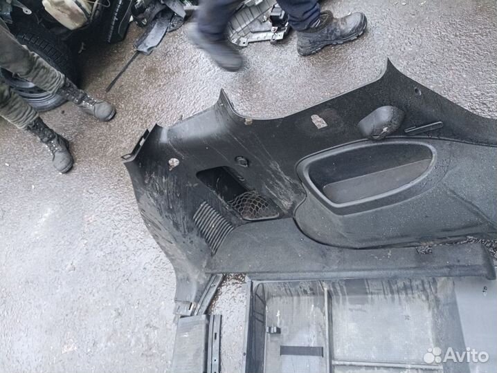 Обшивка багажника Kia Sorento 1