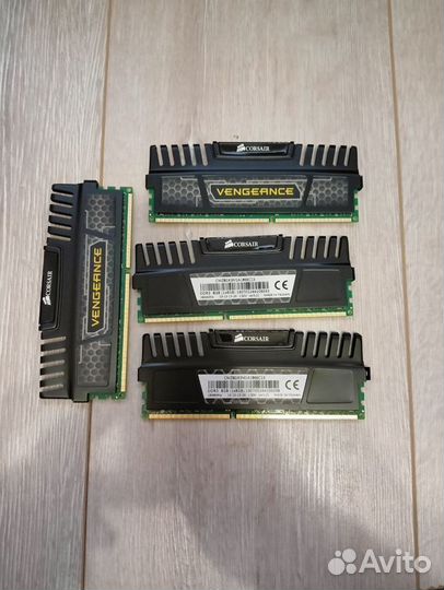 Ddr3 8gb 16gb 1866 (corsar)