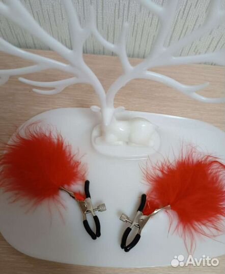 Аксессуар для груди