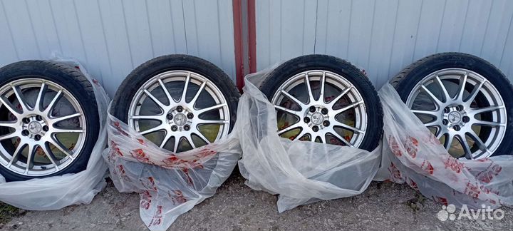 R17 Triangle Snowlink TWT02 215/50, PCD 5x100 DIA 54.1