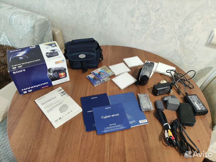 Видеокамера sony handycam dcr-dvd305e