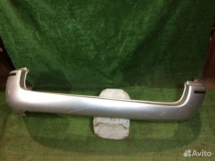 Бампер задний nissan Serena C23 Серебро царапины