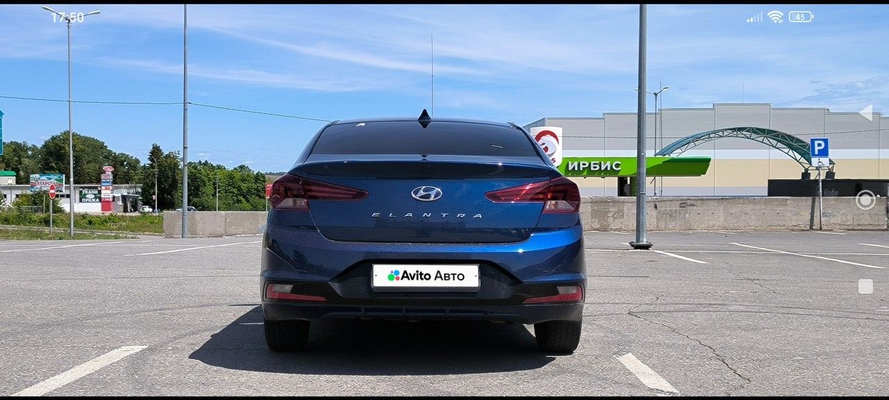 Hyundai Elantra: фото владельца