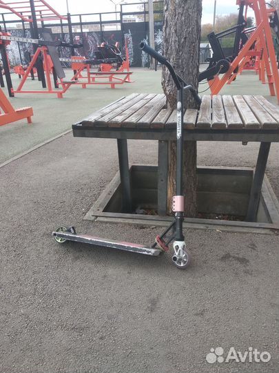 Трюковой самокат кастом стрит