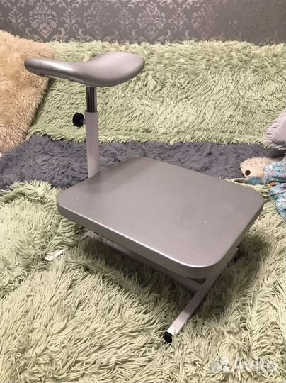 Подставка для педикюра с полкой