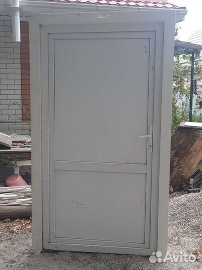 Дверь входная пвх бу