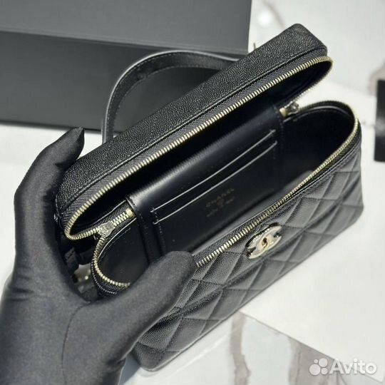 Chanel сумка с ручкой Exclusive