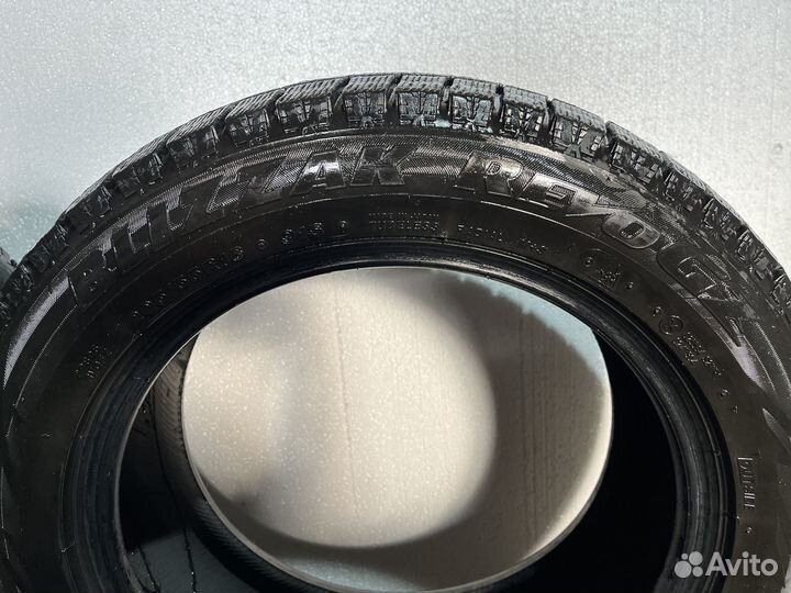 Bridgestone Blizzak Revo GZ 205/55 R16 91S