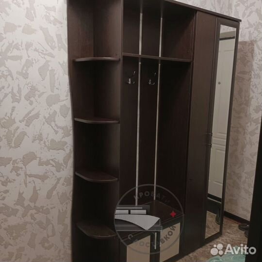 Прихожая