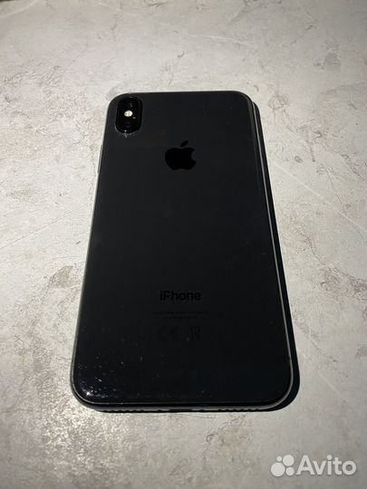 iPhone X, 64 ГБ