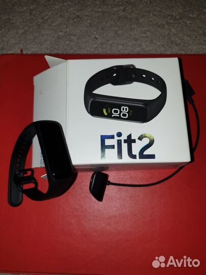 Samsung Galaxy Fit 2 (+ наушники AKG)