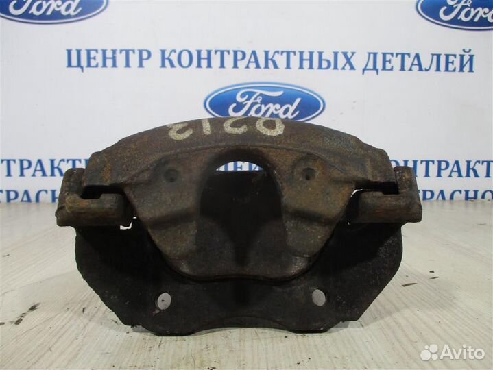 Суппорт передний левый Ford Focus 2 2005-2008