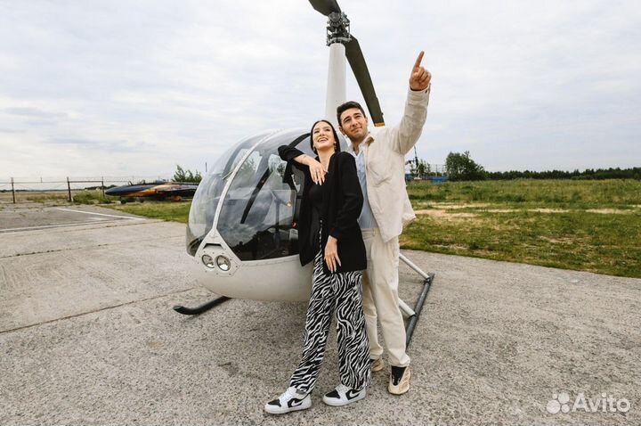 Полет на вертолете. Прогулка вокруг Москвы