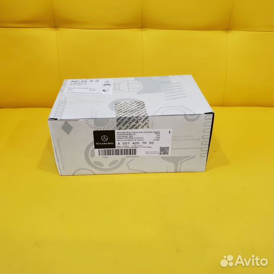 Тормозные колодки mercedes W166 новые