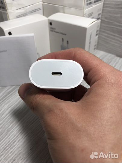 Блок питания для iPhone