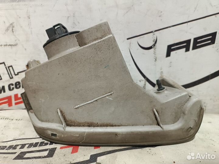 Туманка toyota carina AT210 AT211 AT212 CT210 CT211 CT215 CT216 ST215 20404 правая 2 модель 81211204