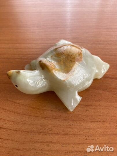 Сувенир Черепаха нефрит