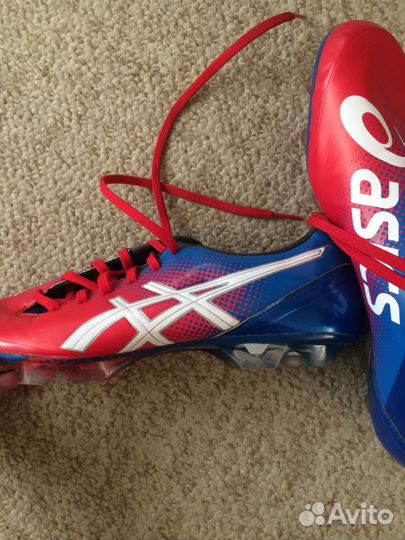 Бутсы Asics