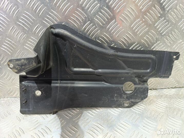 Пыльник бампера задний правый Bmw X1 E 84 2.0