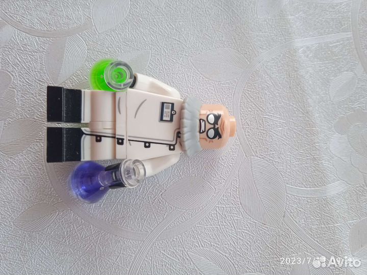 Лего минифигурка из Мульта Лего Бэтмен