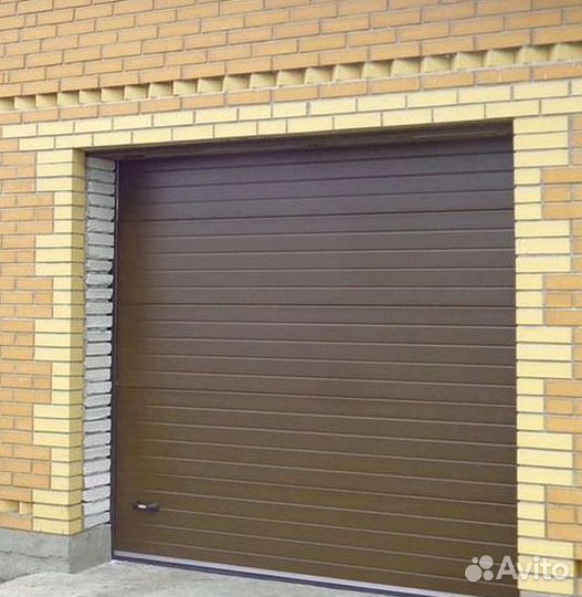 Секционные ворота под ключ