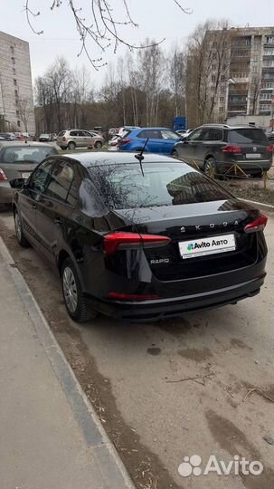 Skoda Rapid 1.6 AT, 2021, 40 000 км