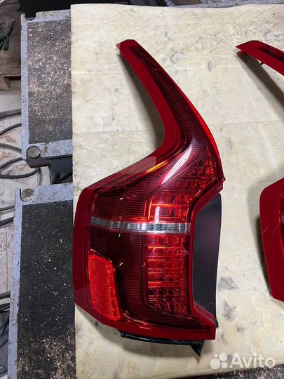 Фонарь задний левый Volvo xc90 2 с дефектом