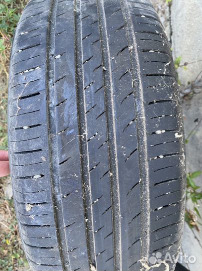 Yokohama BluEarth RV-01 205/55 R16
