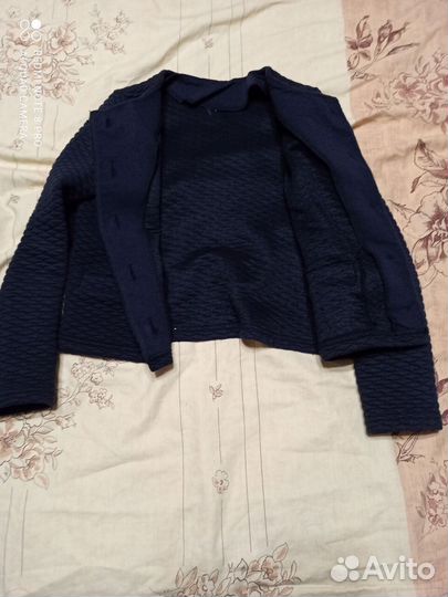 Жакет школьный и жилетка