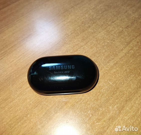 Беспроводные наушники samsung buds+