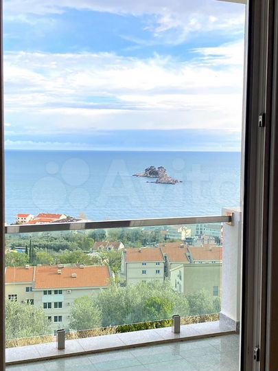 3-к. квартира, 137 м² (Черногория)