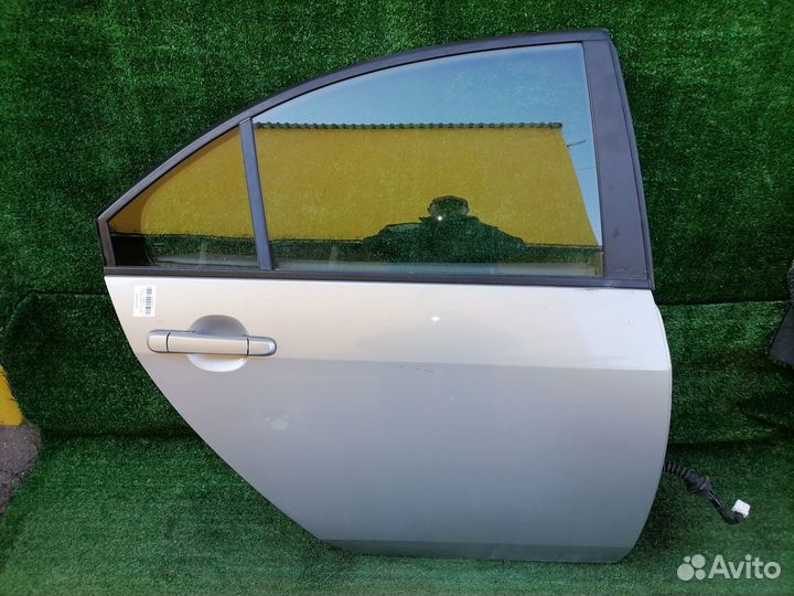 Дверь задняя правая Nissan Primera P12 TNP12 Стоим