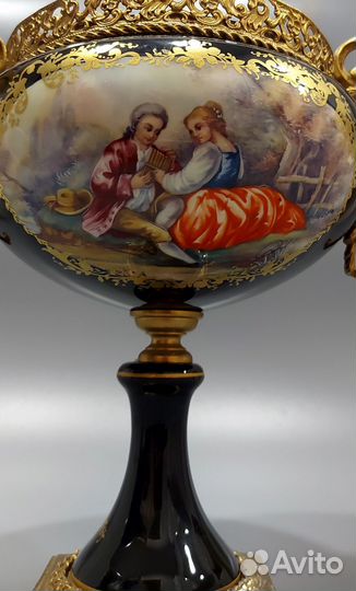 Фарфоровая ваза Италия