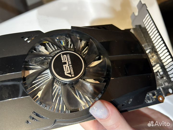 Видеокарта asus